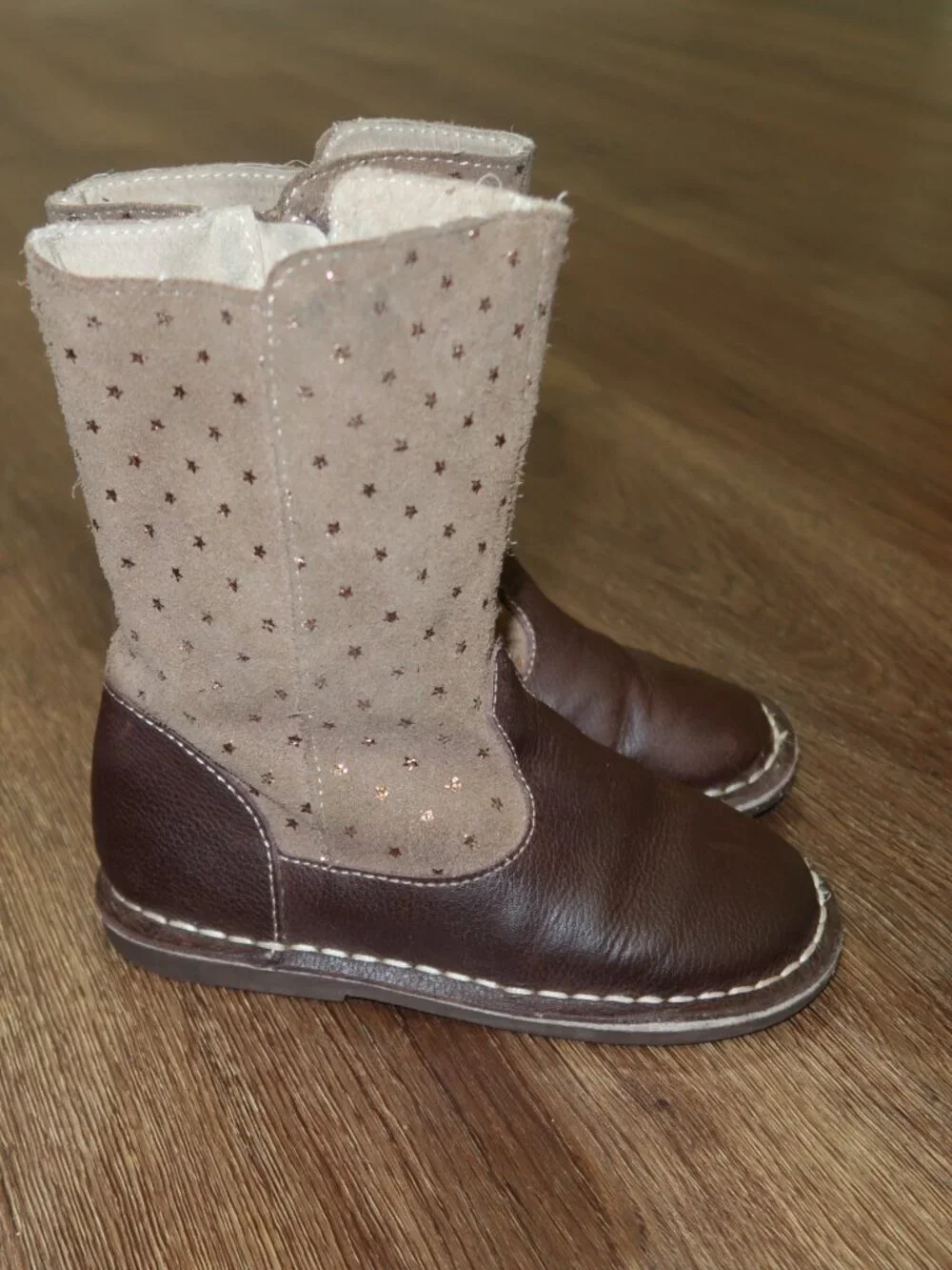 Girls Livie and Luca Vega Boots Sable Brown Gold Stars Leather Suede 9 Toddler